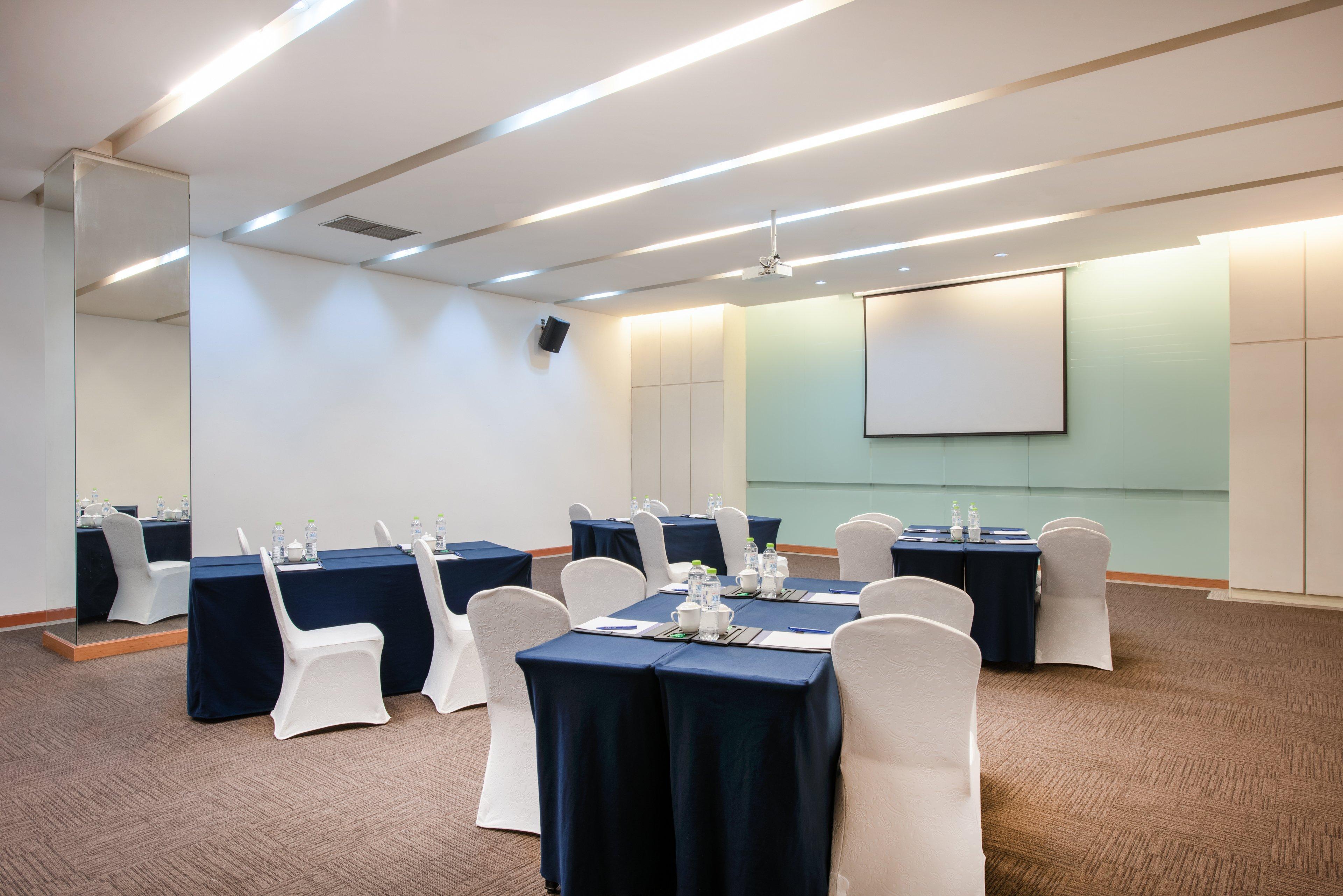 Holiday Inn Express Chongqing Guanyinqiao By Ihg Eksteriør bilde