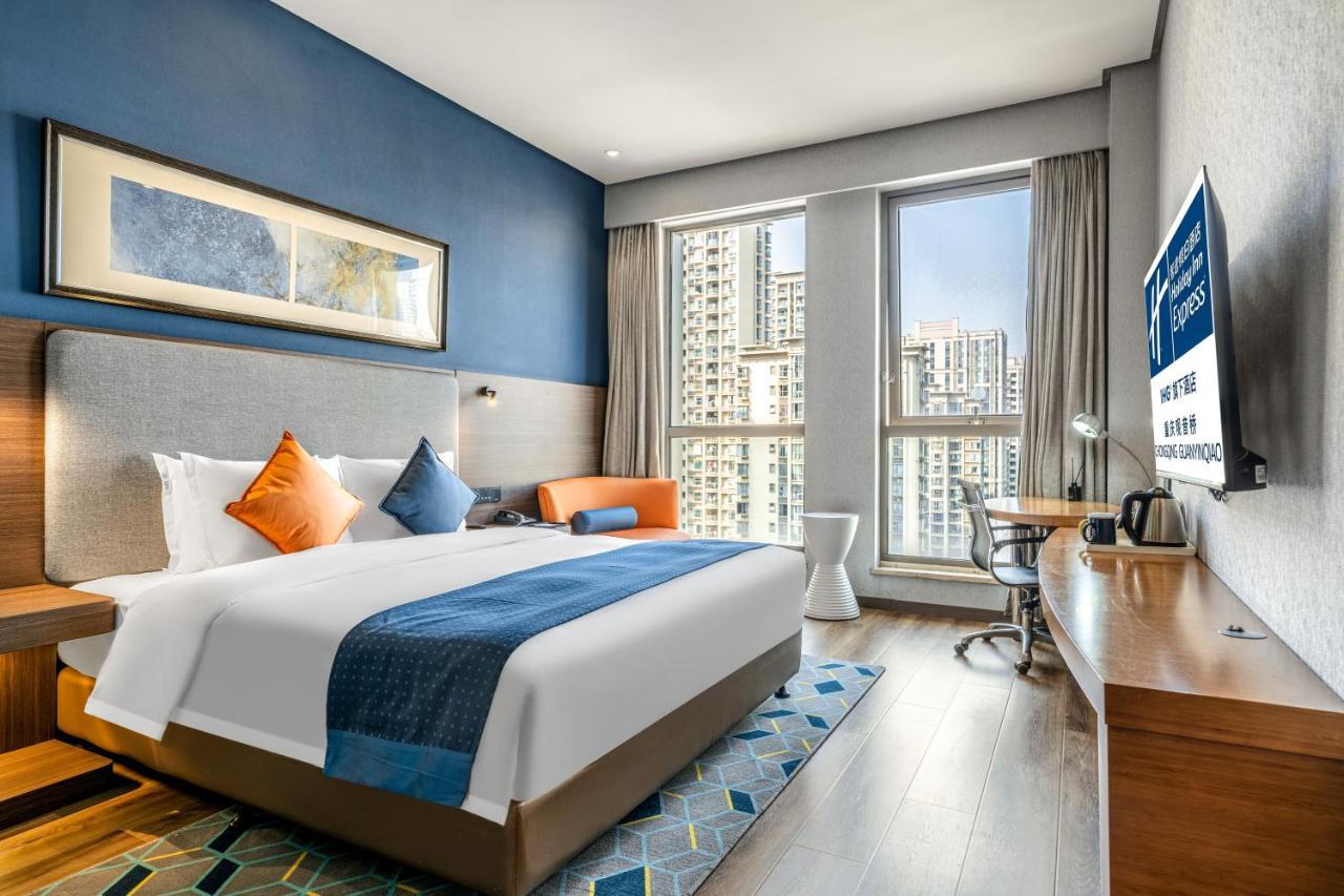 Holiday Inn Express Chongqing Guanyinqiao By Ihg Eksteriør bilde