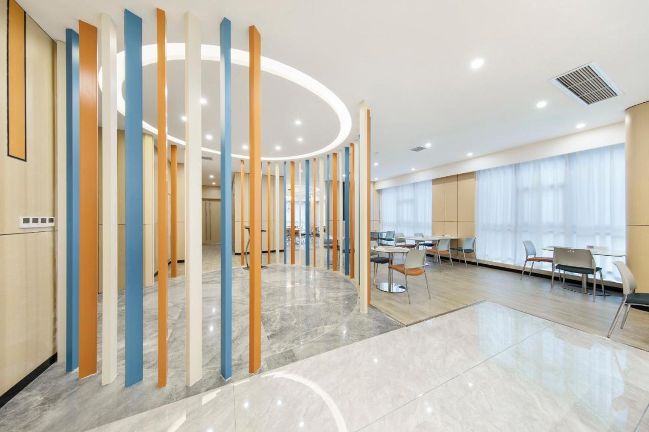 Holiday Inn Express Chongqing Guanyinqiao By Ihg Eksteriør bilde